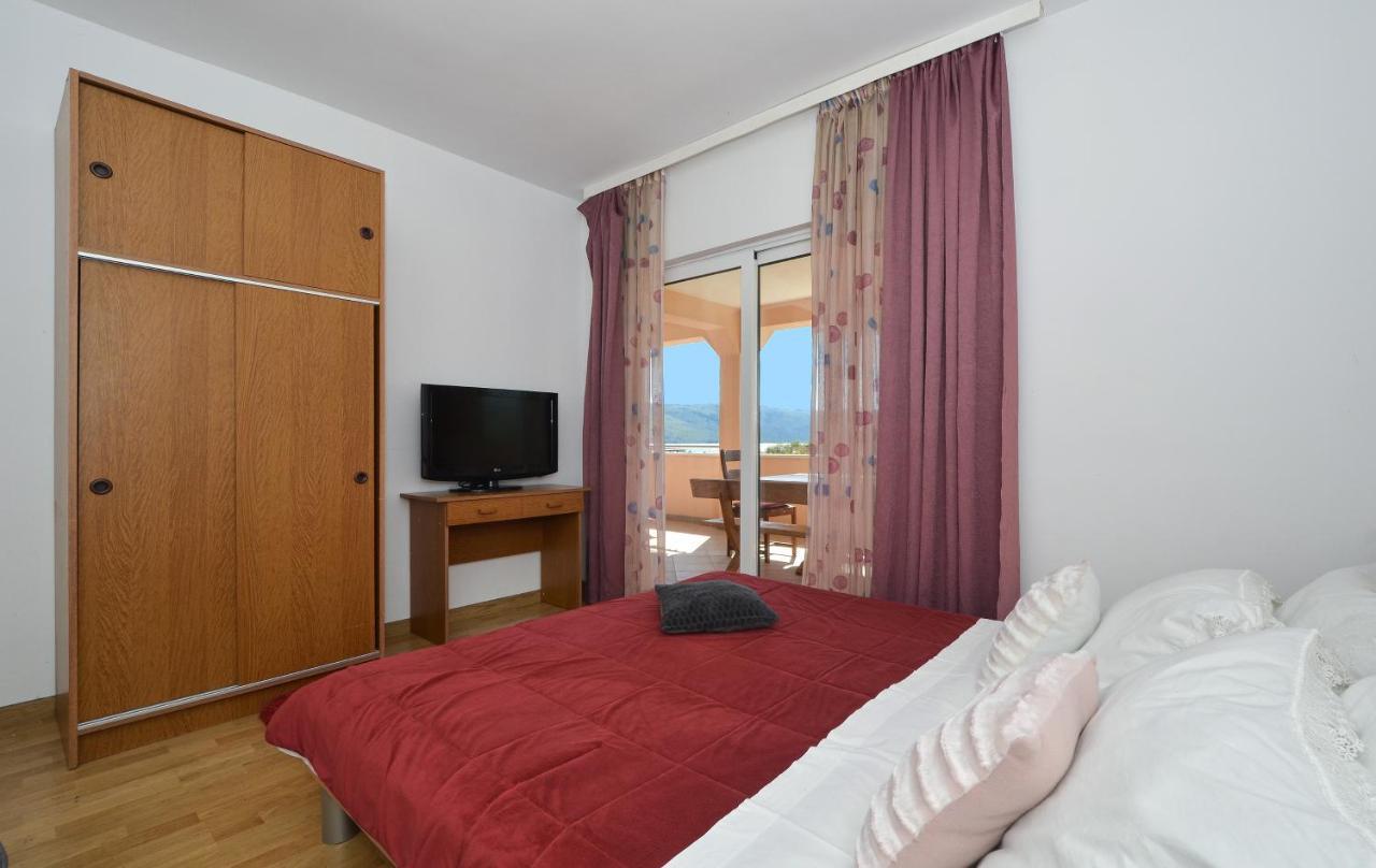 Apartments Luciano Seget Vranjica Exterior photo