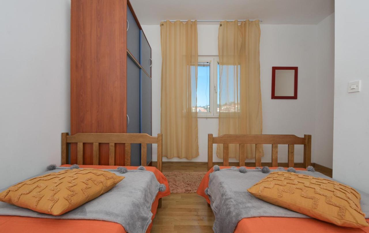Apartments Luciano Seget Vranjica Exterior photo
